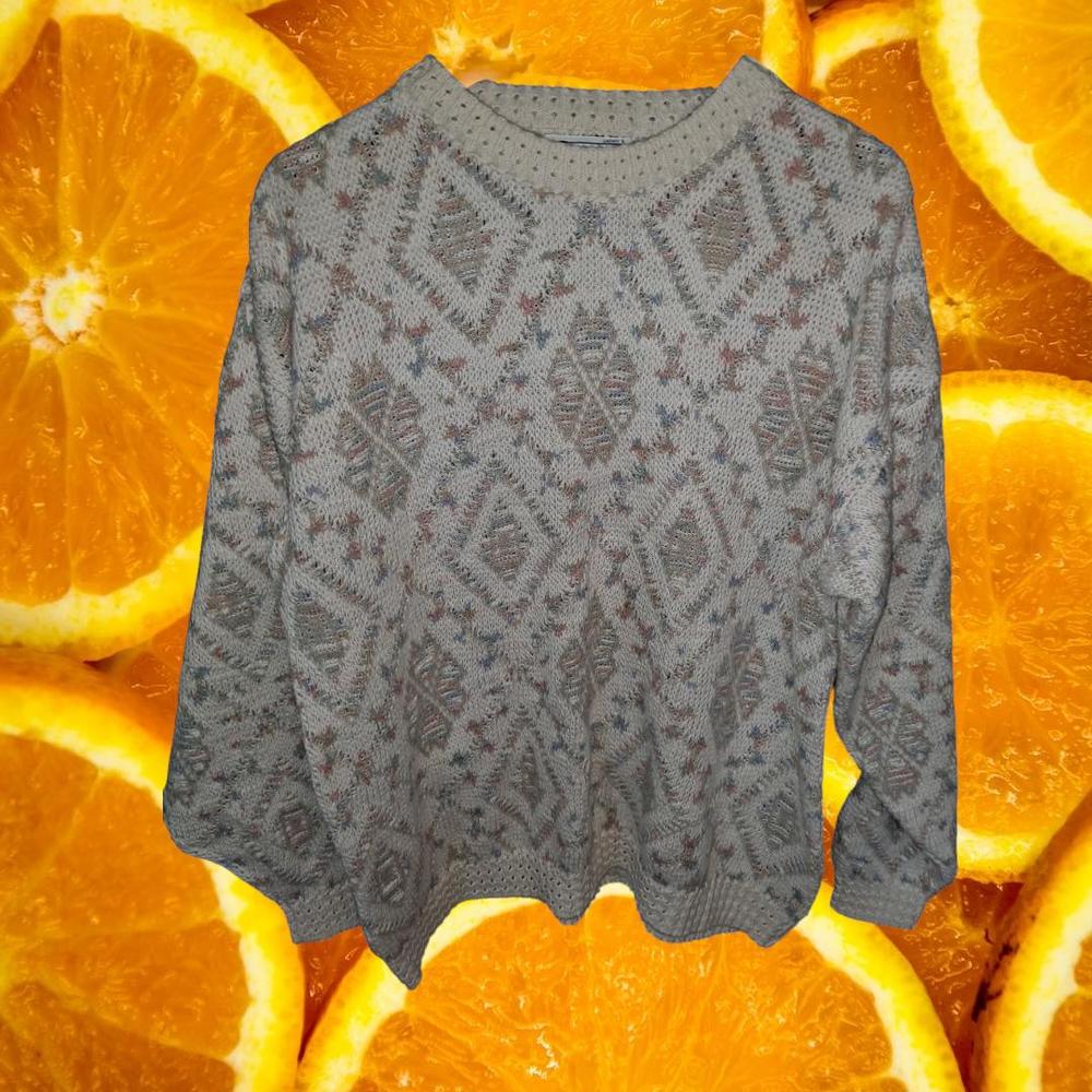 Isle of Cotton Tan with Geometric Shape Crew Neck Sweater Size Large
